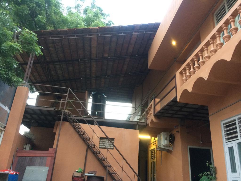 Nature Loft Hotel Pondicherry Exterior foto